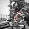Milwaukee M12CCS44-402C Cordless Brushless Hand Saw / 4933448235