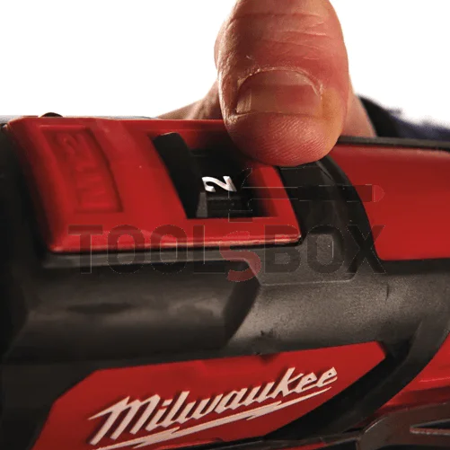 Milwaukee M12BPD-402C drill/driver / 4933441935