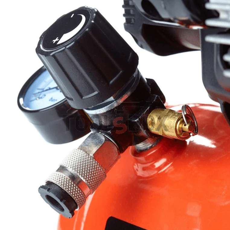Безмаслен компресор за въздух 8 bar, Black & Decker BD195/6 NK, 6 л, 1.5 к. с., 230 V с електродвигател