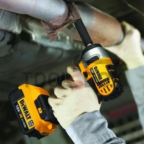 Cordless Impact Wrench DeWALT DCF880N , 18V