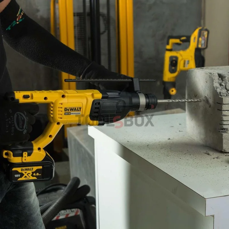 Безчетков перфоратор Dewalt DCH033M1, 18V, SDS-plus