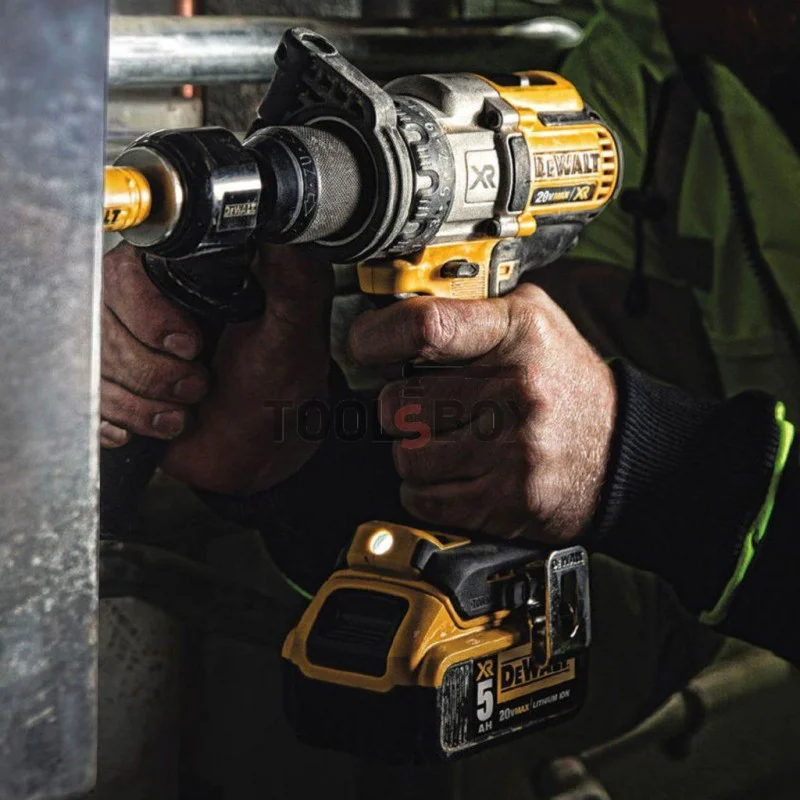 Акумулаторен ударен винтоверт DeWalt DCD996P1 , 18V , 95Nm , XR