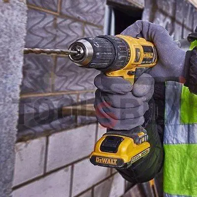 Dewalt DCK218D2T Screwdriver and Impact Driver XR 10.8V DCD716 / DCF815 Kit