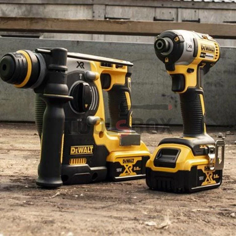DeWALT DCK2532P2, 18V , DCH273, DCF887 Brushless Punch and Screwdriver Set