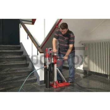 Диамантено-пробивна машина Milwaukee DCM 2-250 C / 40964