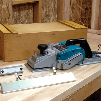 Електрическо Ренде Makita 1806B
