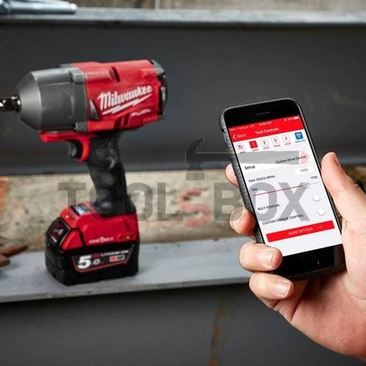 Milwaukee M18 ONEFHIWF34-502X / 2 034 Nm 3/4'' brushless wrench
