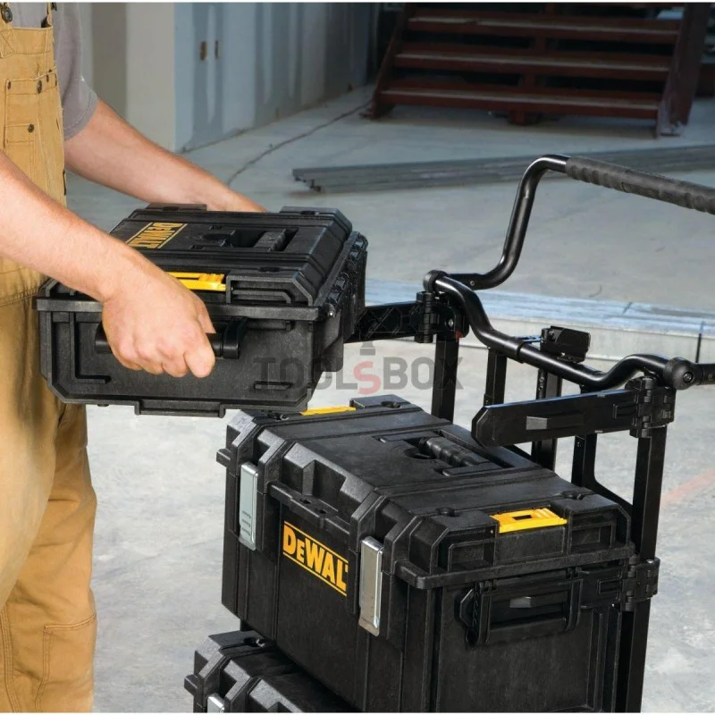 DeWALT DS150 tool case, plastic, Tough SystemTM with soft padding