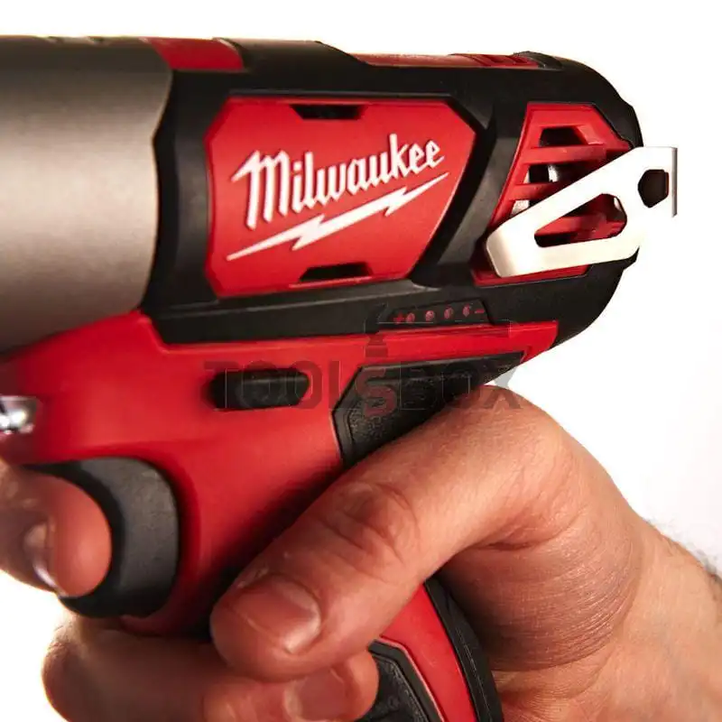 Milwaukee M12BID-202C Impact Driver / 4933441960