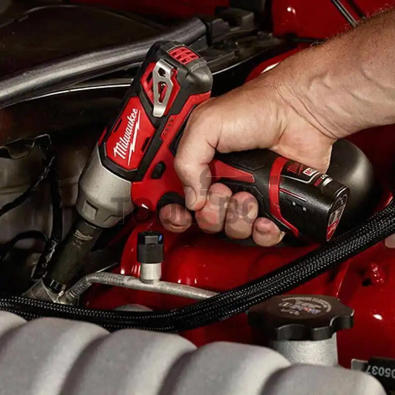 Milwaukee M12BIW38-0 Cordless Impact Wrench / 4933441985