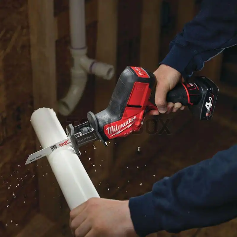 Milwaukee M12CHZ-202X Cordless Brushless Sabre Saw
