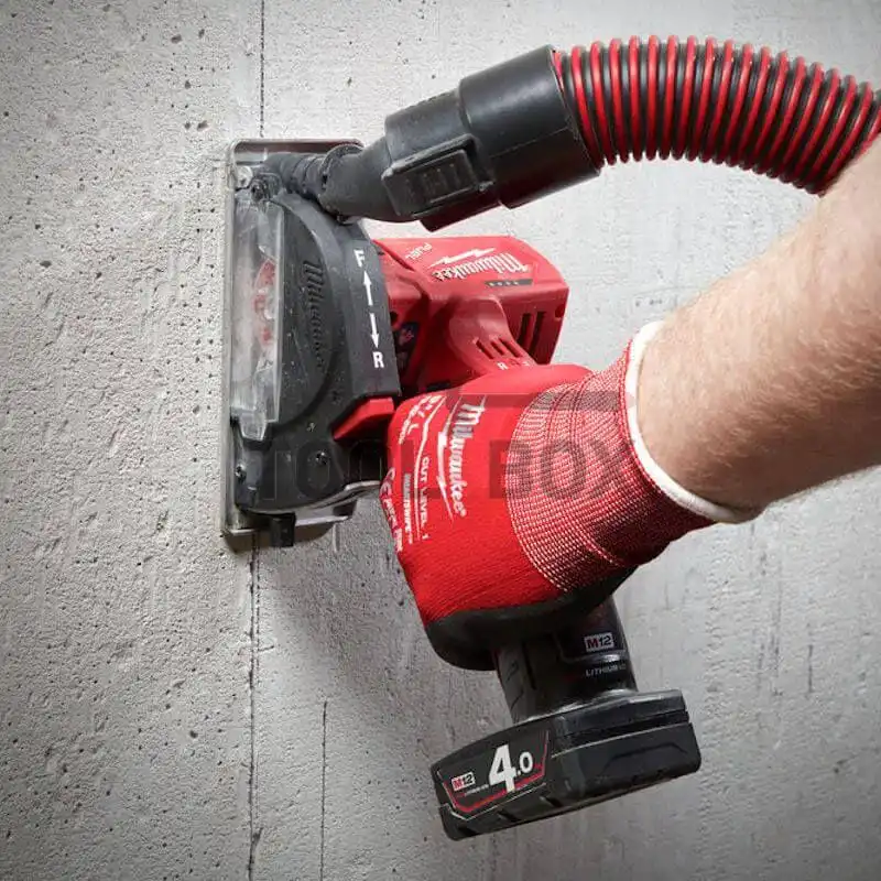 Cordless multisander Milwaukee M12FCOT-0