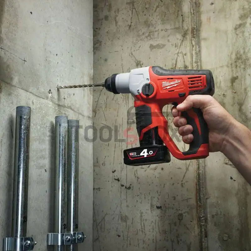 Milwaukee M12H-402C M12 SDS hammer drill / 4933441164