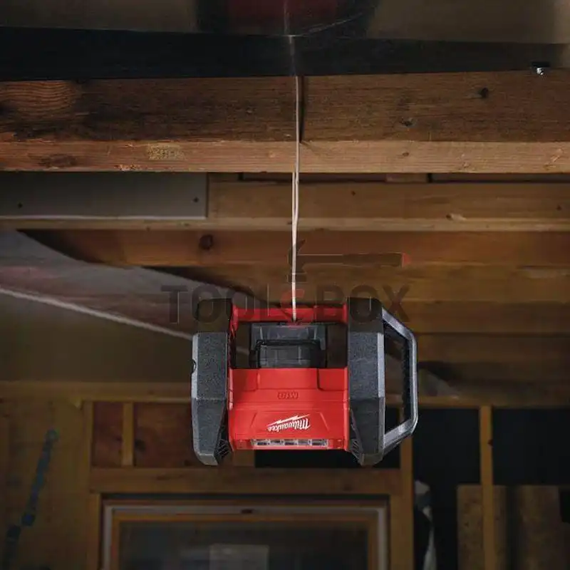 Milwaukee M18 AL-0 zone lighting