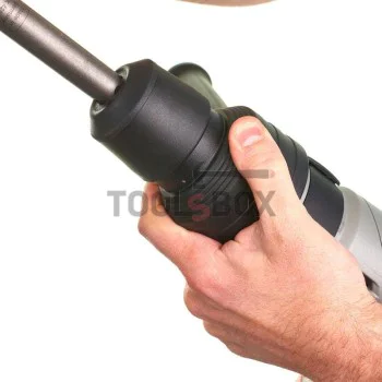 Акумулаторен безчетков перфоратор Milwaukee M18CHM-902C / 6.1 J