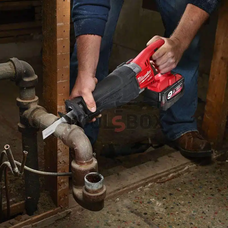 Milwaukee M18CSX-0 Cordless Brushless Sabre Saw