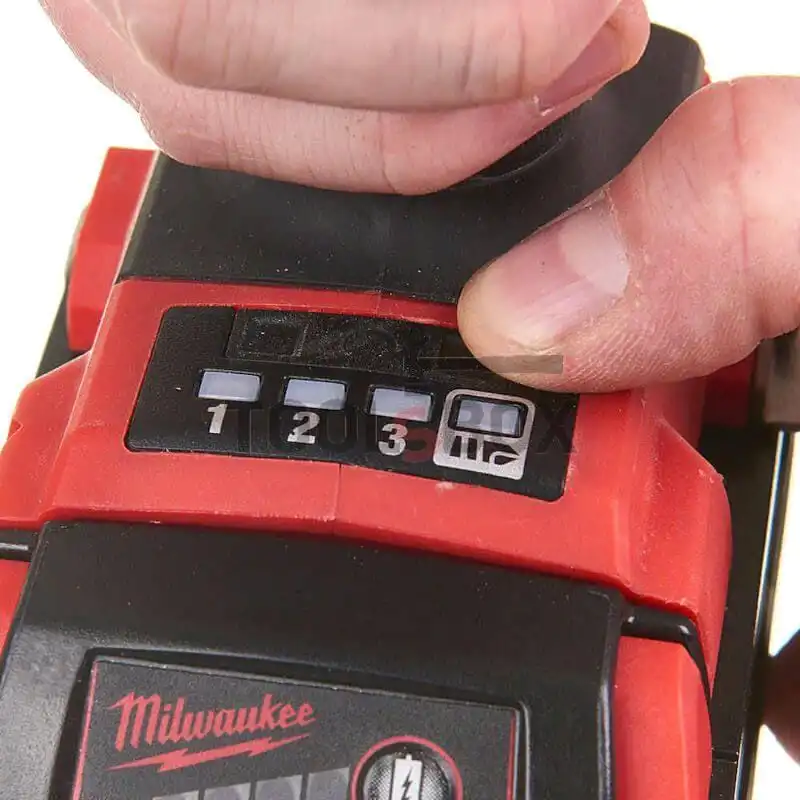 Milwaukee M18FID2-502X brushless 1/4 impact driver