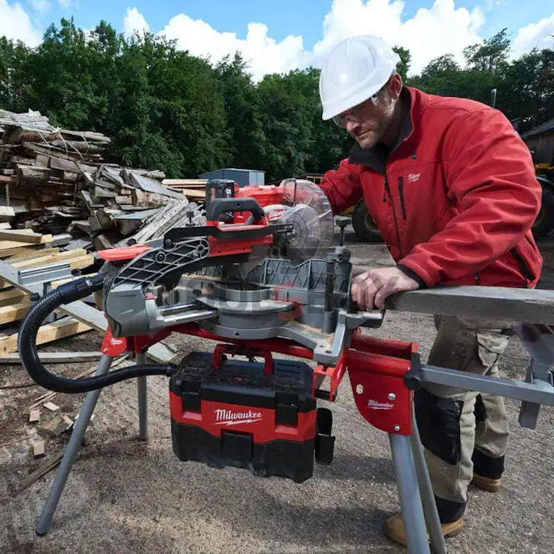 Milwaukee M18FMS254-0 Cordless Immersion Circular Saw