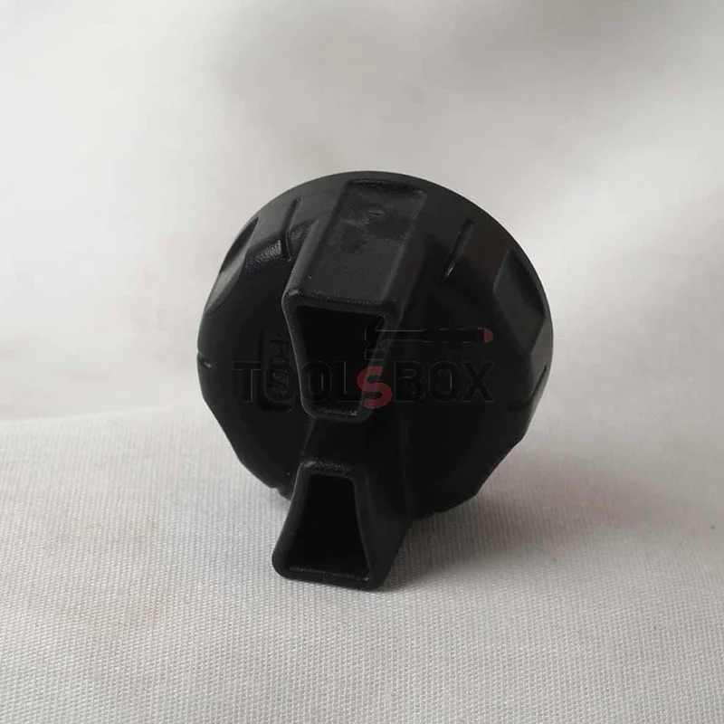 Капачка Makita за верижен трион UC 3530A 154870-0