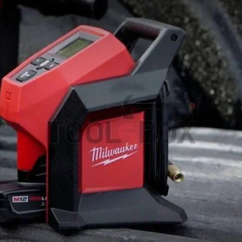 Акумулаторен компресор Milwaukee M12BI-0
