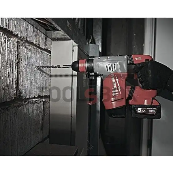 Milwaukee Cordless Punch M18CHPX-502X / M18 FUELTM, SDS-PLUS 4933451380