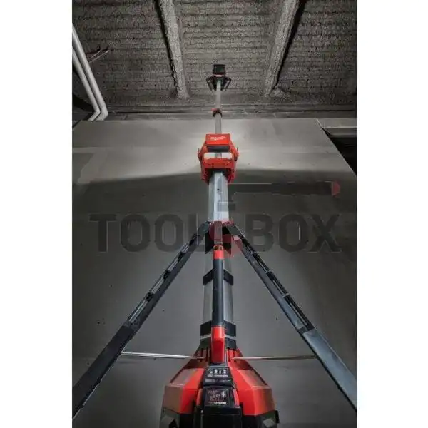 Milwaukee M18HSAL-0 Flashlight / 4933451392