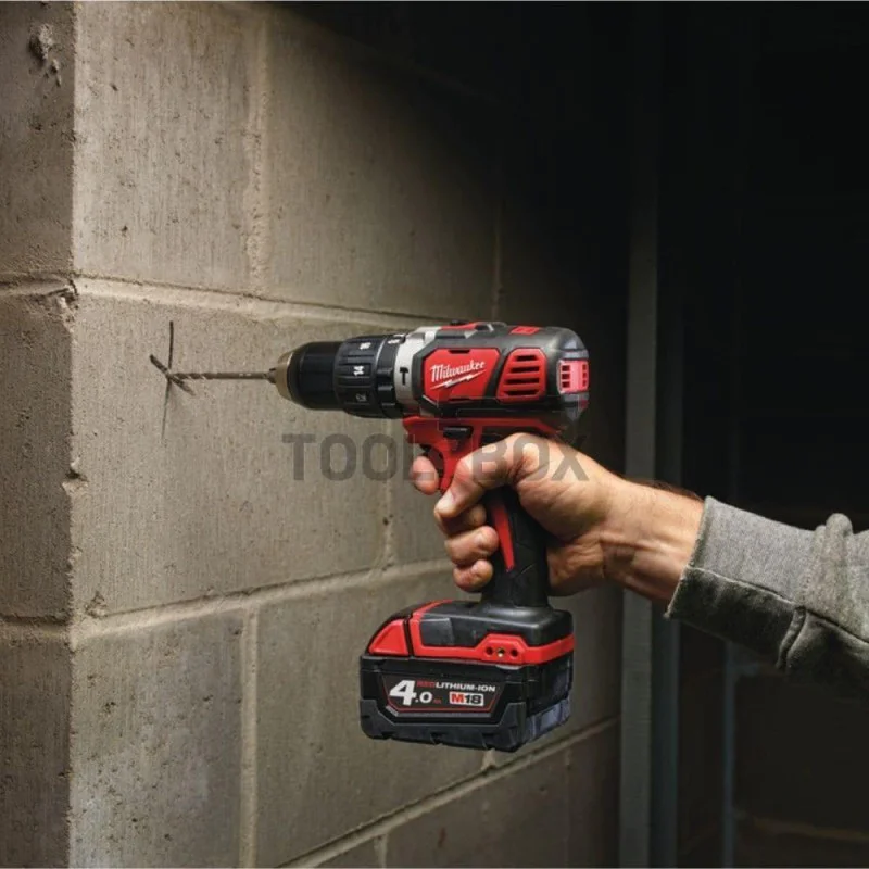 Cordless impact driver Milwaukee M18BPD-402C, 60Nm, 1800rpm