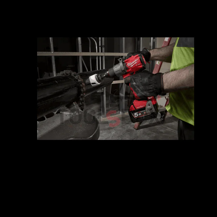 Безчетков Ударен Винтоверт Milwaukee M18ONEPD2-501X, 135 Nm, Комплект M18 FUEL™ ONE-KEY™