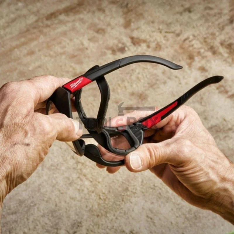Milwaukee anti-sweat goggles 4932471885 with clear lenses