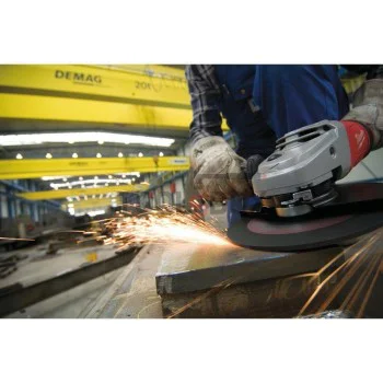 Ъглошлайф Milwaukee AGV 26-230 GE, 2600 W ANGLE GRINDER WITH AVS / 4933402360