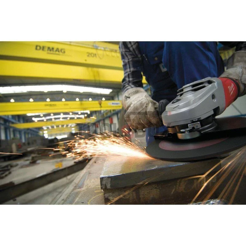 Angle grinder Milwaukee AGV 26-230 GE, 2600 W ANGLE GRINDER WITH AVS / 4933402360