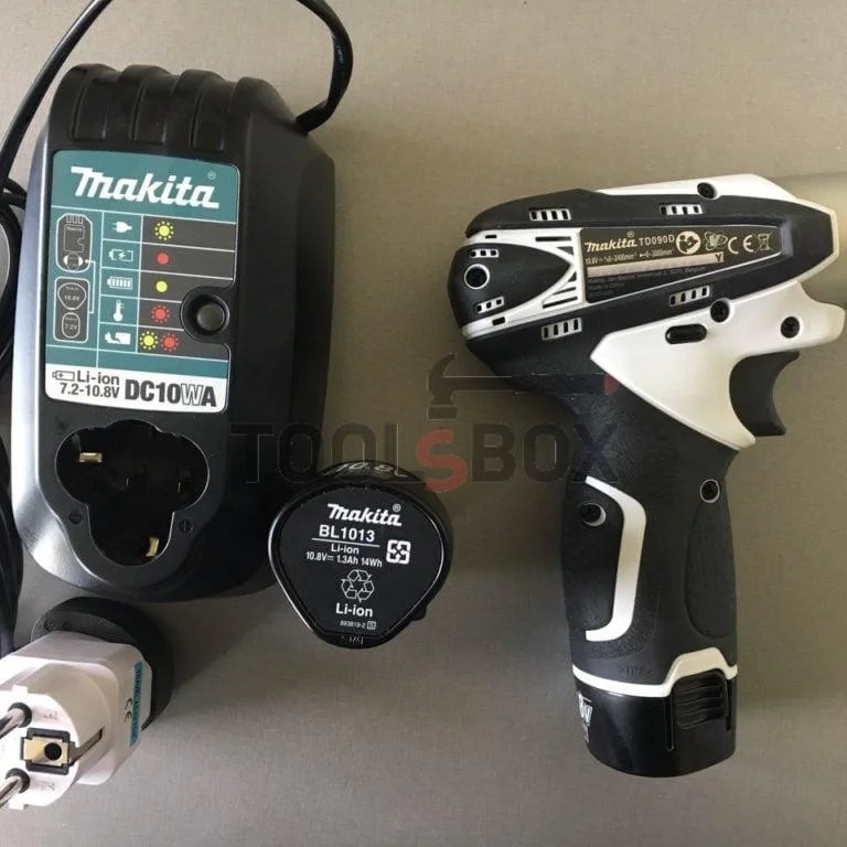 Cordless screwdriver Makita TD090DWE, 10.8V, 1.3Ah