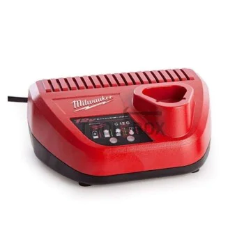 Комплект зарядно устройство с батерии Milwaukee M12 NRG-602