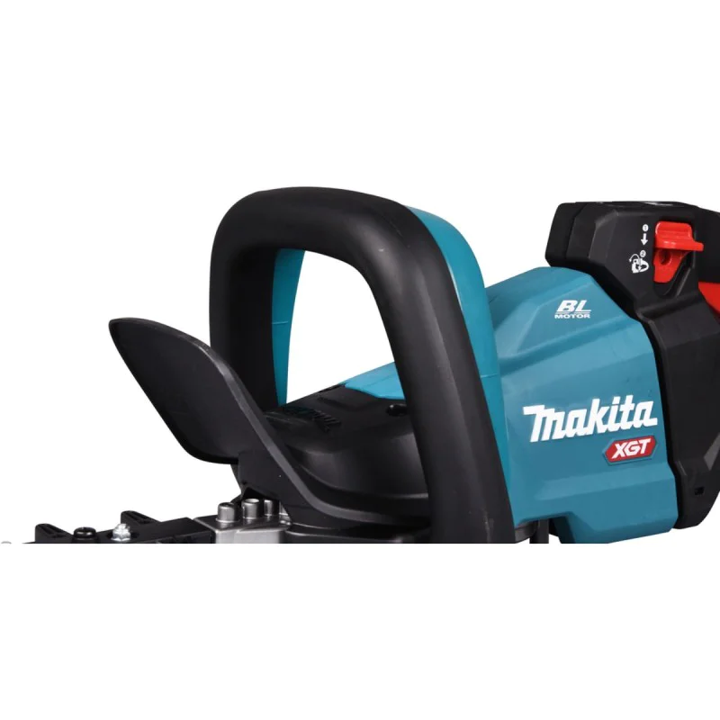 Cordless Brush Cutter Makita UH006GZ, 40V, 600mm + GIFT from Makita Bulgaria - Battery XGT BL4040F