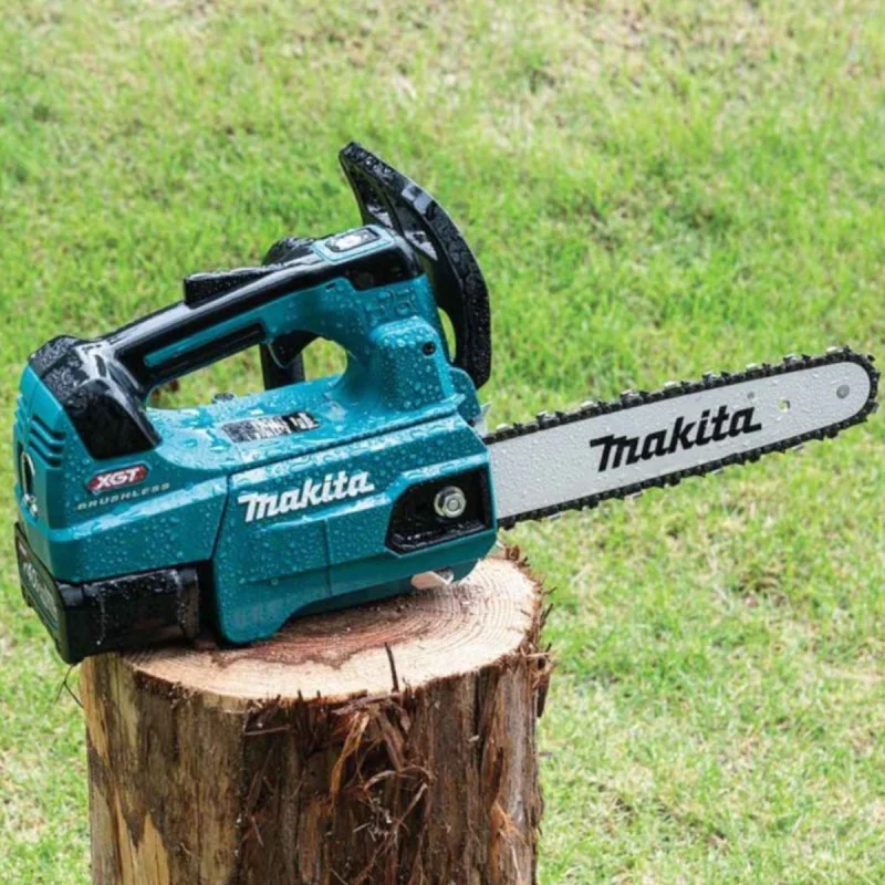 Cordless Saw Makita UC004GM101 40V, 4Ah, 35cm + GIFT from Makita Bulgaria - Battery XGT BL4040F