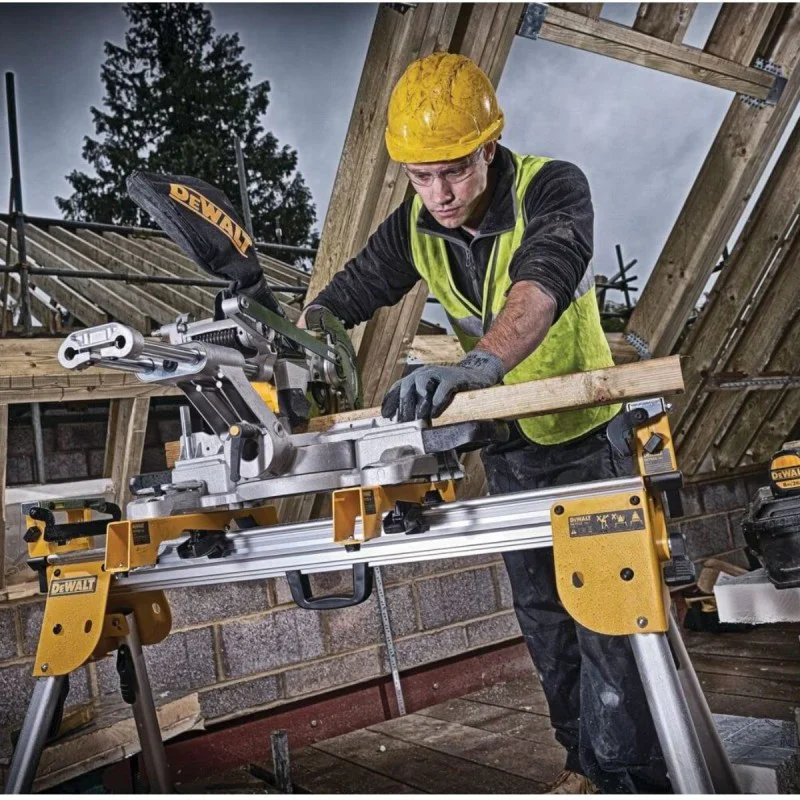 DeWALT DCS365N, 18V, 184mm, cordless table saw with gerung