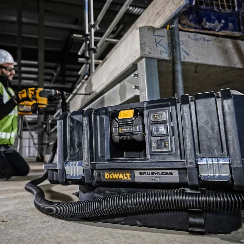Cordless vacuum cleaner DeWALT DCV586MK, 18V / 54 V, for dry and wet cleaning