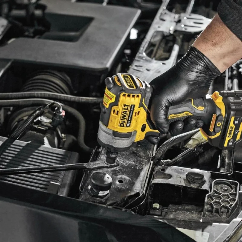 Impact Cordless Wrench DeWALT DCF903P1, 12V, 339Nm, 3/8