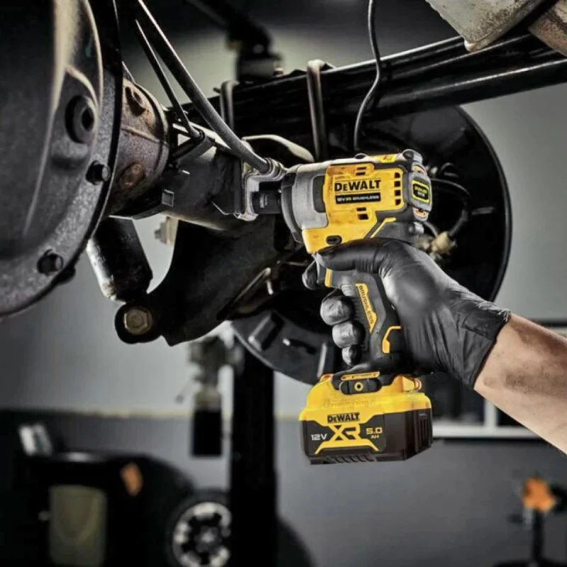 Impact Cordless Wrench DeWALT DCF903P1G, 12V, 339Nm, 3/8