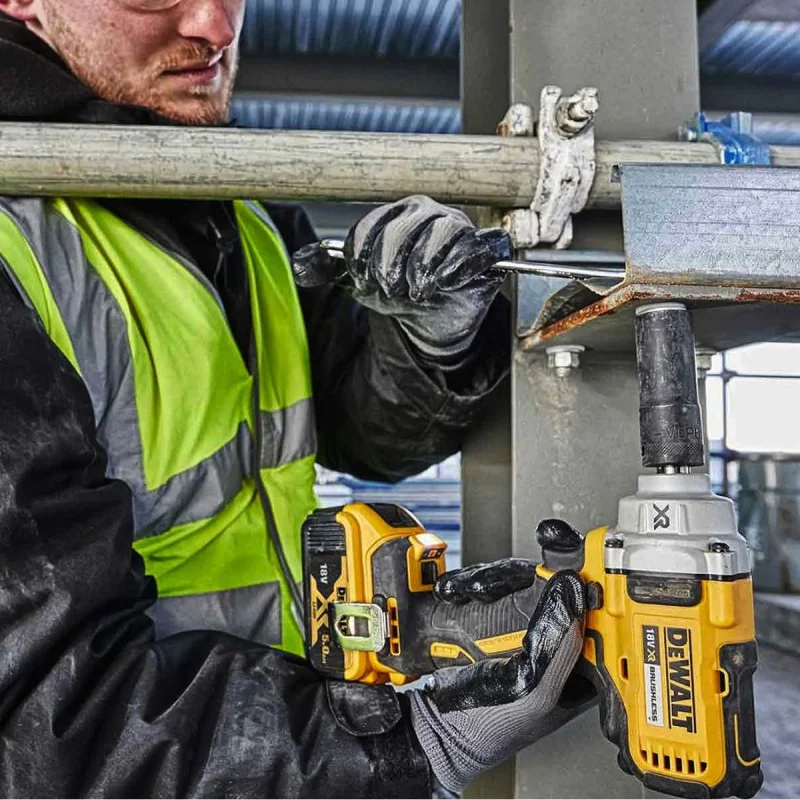 Impact Cordless Wrench DeWALT DCF892NT, 18V, 812Nm, 1/2