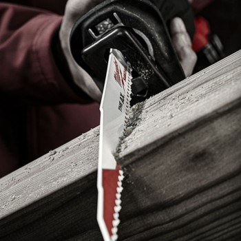 Milwaukee sabre saw blade for wood with nails 230 mm / THE AXE SAWZALL