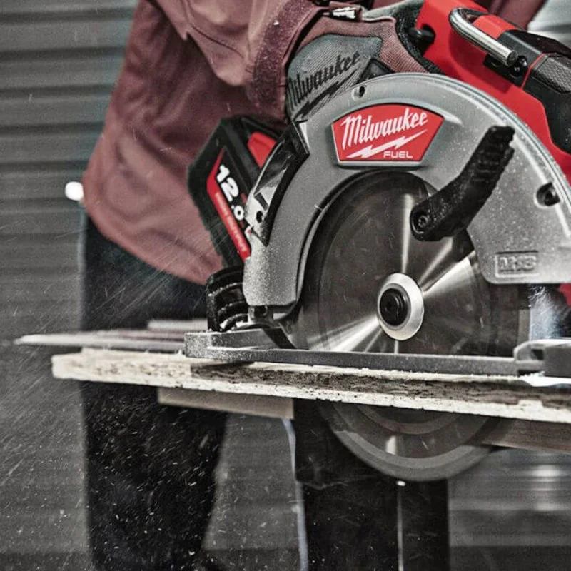 Milwaukee M18FCSG66-0 / f190mm cordless hand-held circular saw for wood