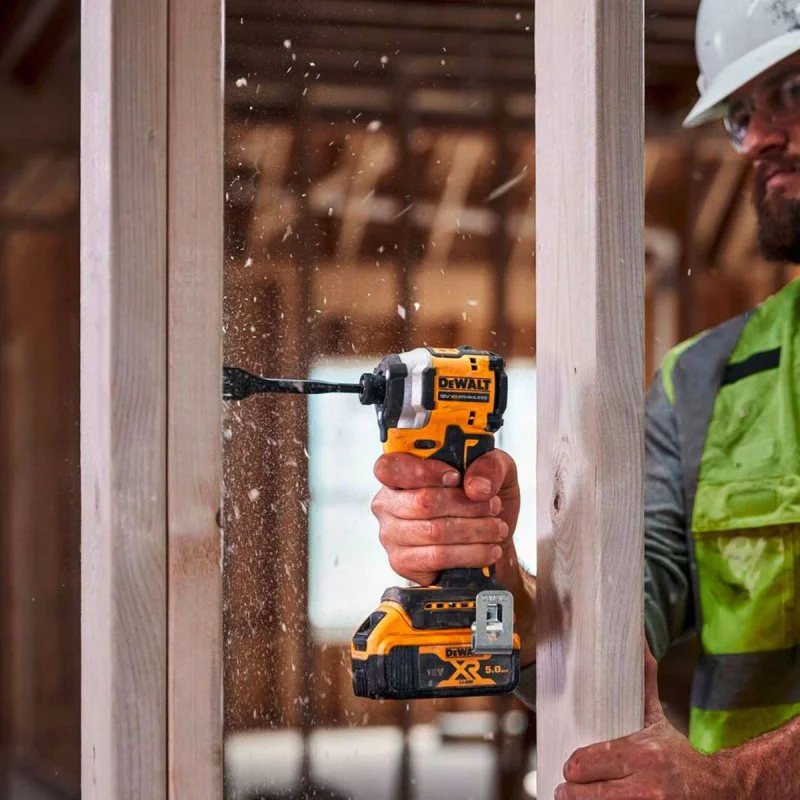 Cordless impact driver DeWALT DCF850E1T, brushless 18V, 206Nm