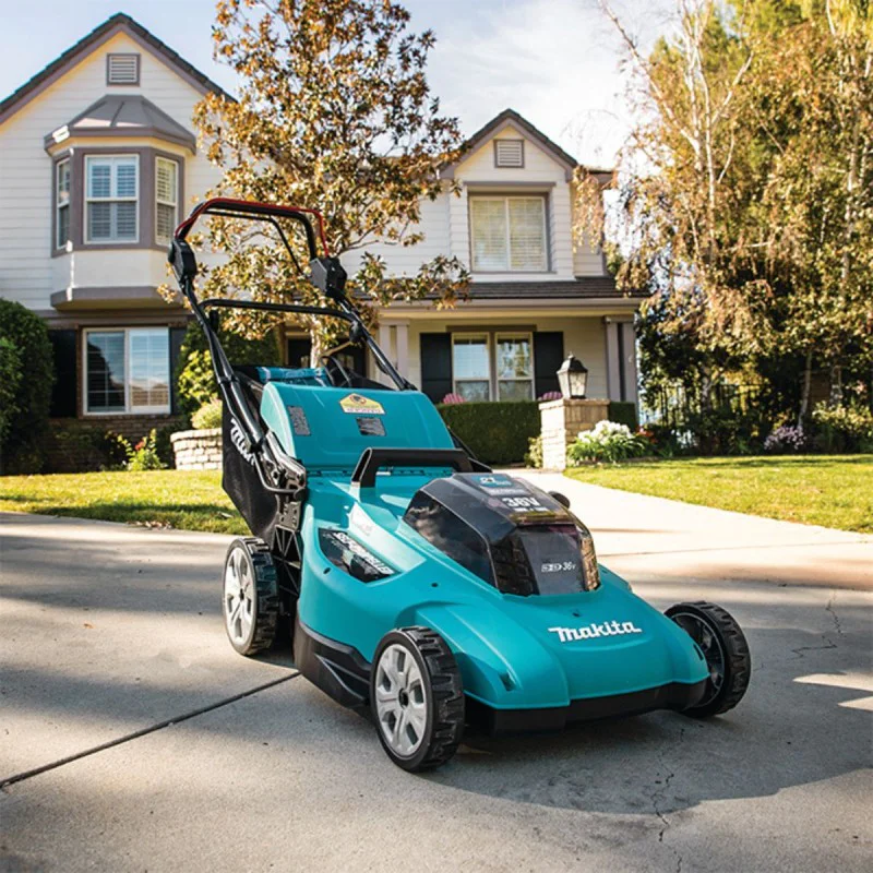 Cordless lawnmower Makita DLM539CT2, 18+18V, 534mm