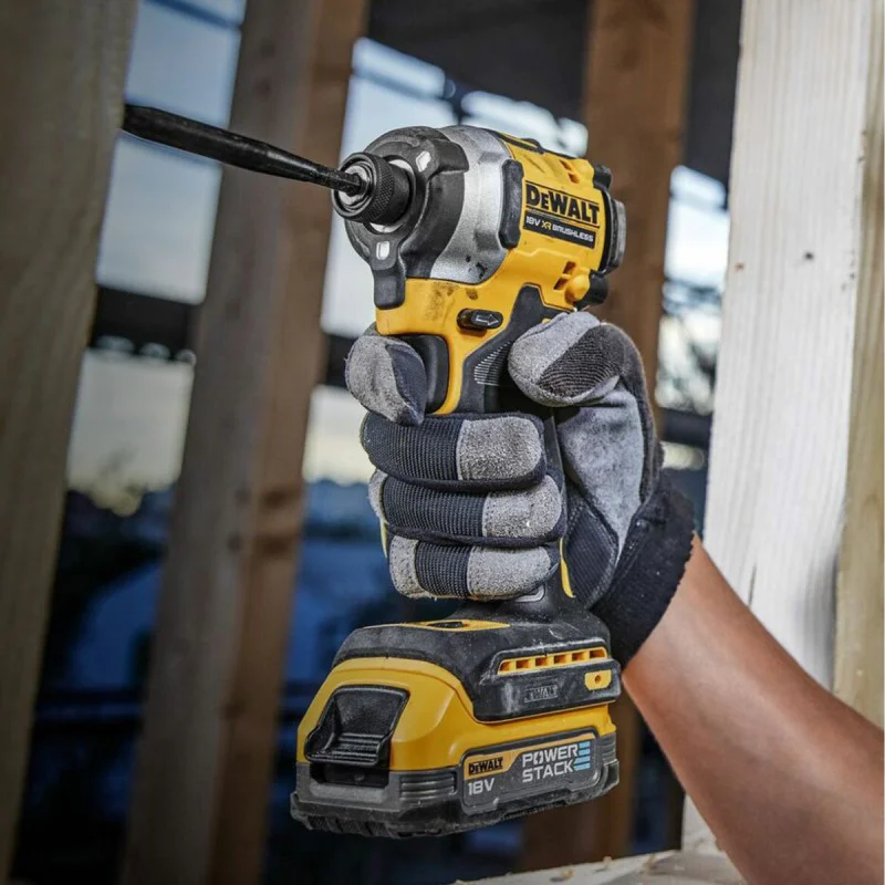 Cordless screwdriver set DeWALT DCK2050E2T 18V, DCD805, DCF850