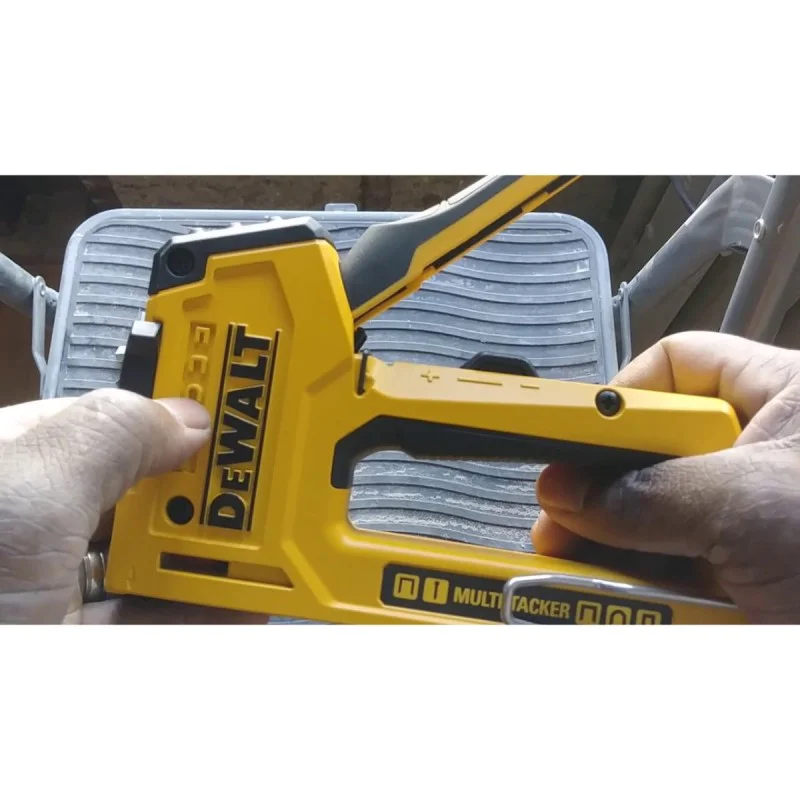 DeWALT DWHT0TR510 / 5 in 1 Mechanical Tacker