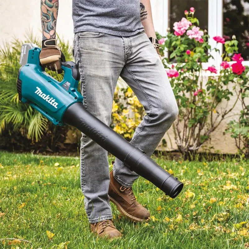 Cordless blower MAKITA DUB184Z, 18 V, 780 m3/h