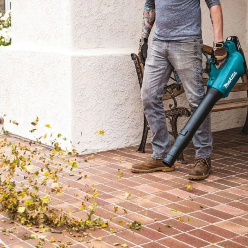 Cordless blower MAKITA DUB184Z, 18 V, 780 m3/h