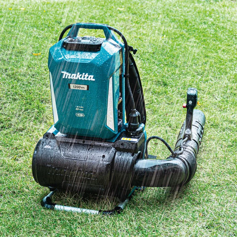 Cordless blower MAKITA UB002CZ, 18V+18V + GIFT from Makita Bulgaria - Battery XGT BL4040F