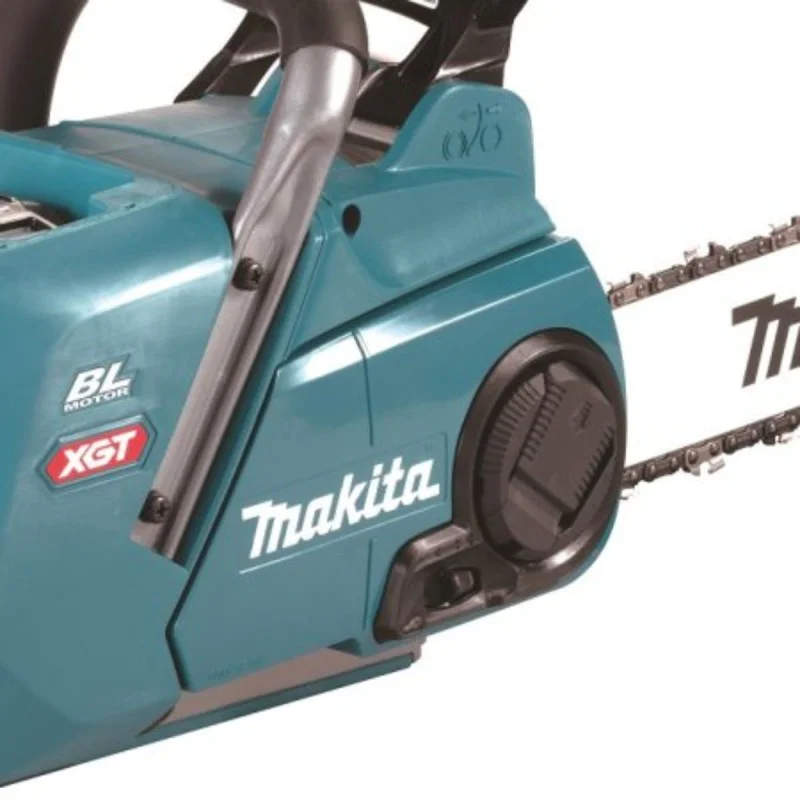 Professional cordless wood cutter Makita UC017GZ - 45 cm, XGT, 40 V + GIFT from Makita Bulgaria - Battery XGT BL4040F